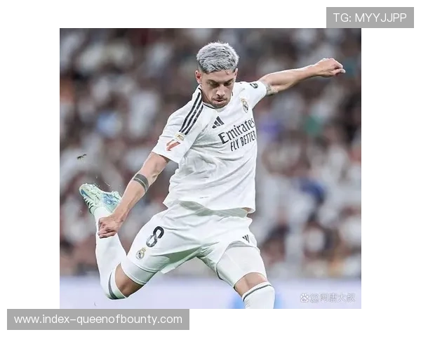 皇马球员巴尔韦德西超杯半决赛世界波破门，延续其决赛进球传统