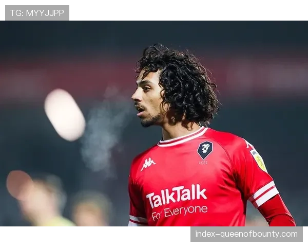 报道：德甲俱乐部联合推出反网络暴力AI监控平台，保护球员心理健康